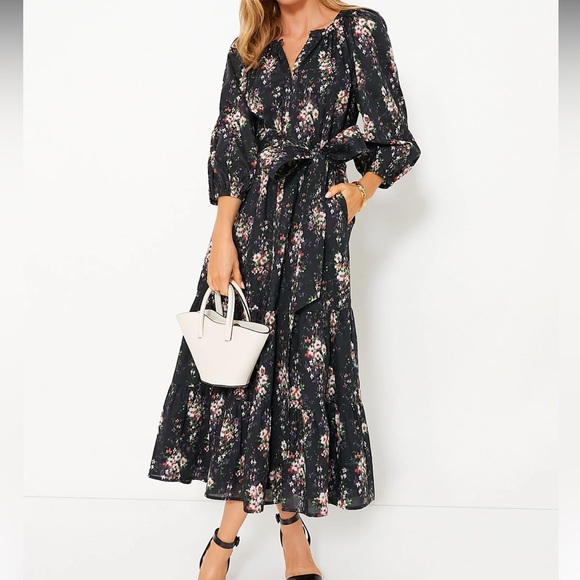 Onyx Falling Flowers Bouquet Lyles Dress - Picture 2 of 10